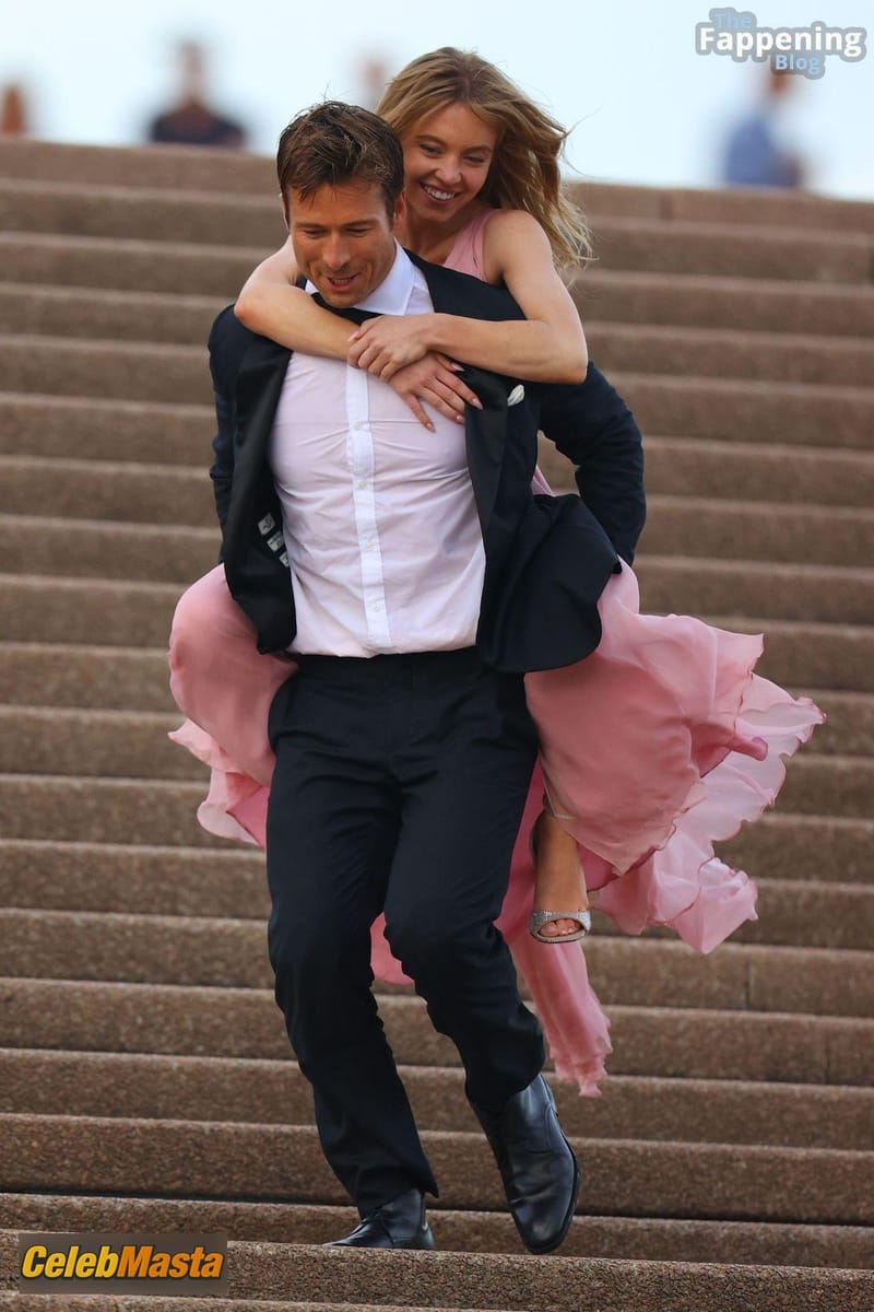 Sydney Sweeney Sexy Seen with Glen Powell Lock Lips in Front of the Opera House While Filming in Sydney Photo Gallery photo 1