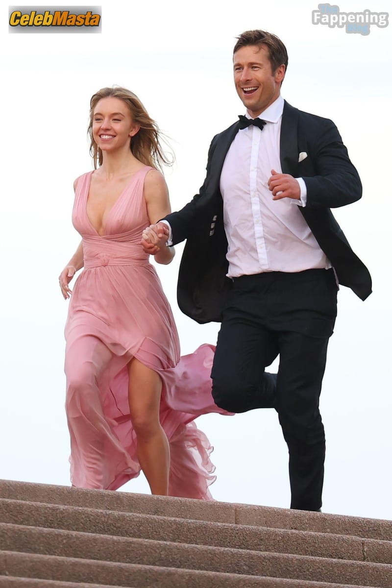 Sydney Sweeney Sexy Seen with Glen Powell Lock Lips in Front of the Opera House While Filming in Sydney Photo Gallery photo 3