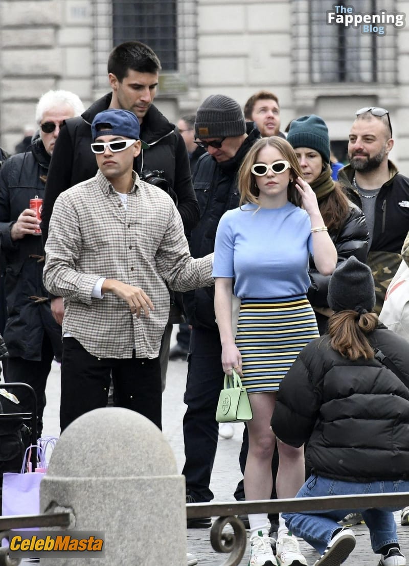 Sydney Sweeney Sexy Spotted Having a Photoshoot Around the Streets of Rome photo 3