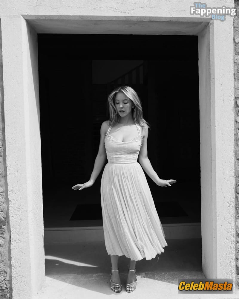 Sydney Sweeney Sizzles In Sexy Photoshoot photo 1