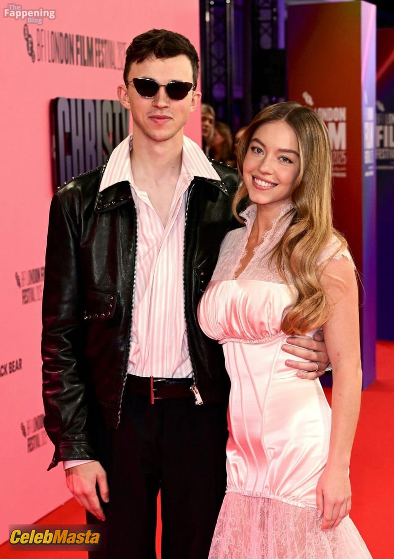 Sydney Sweeney Sexy Stuns At The “Christy” Premiere In London Photo Gallery photo 2