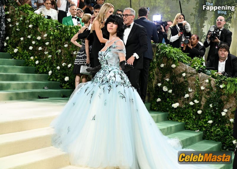 Sydney Sweeney Shines At The Met Gala In Nyc With sexy Photos photo 1