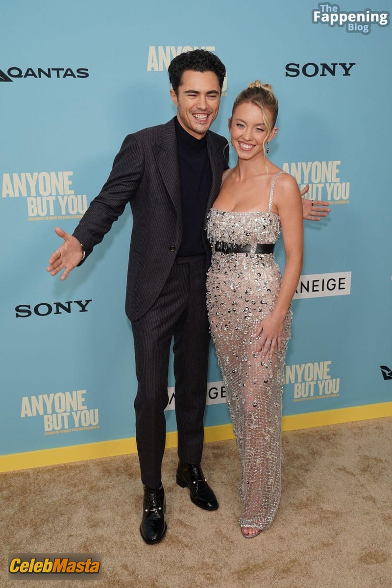 Sydney Sweeney’s Sexy Cleavage Shines At Nyc Premiere Photo Gallery photo 2