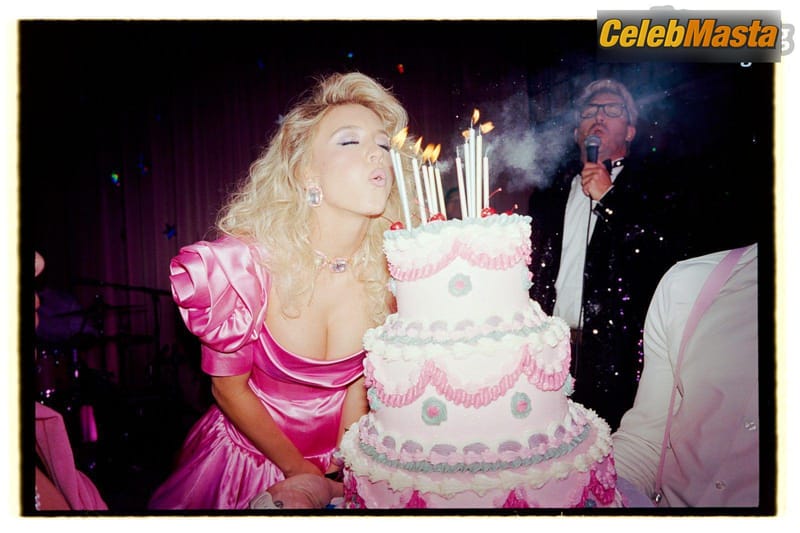 Sydney Sweeney’s Sexy Birthday Bash Photo Gallery photo 4