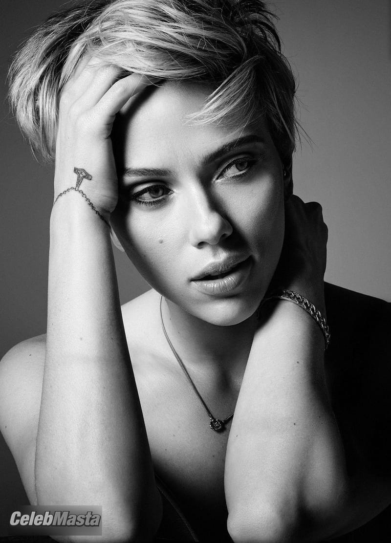 Scarlett Johansson Sexy by James White for Cosmopolitan Photo Gallery photo 3