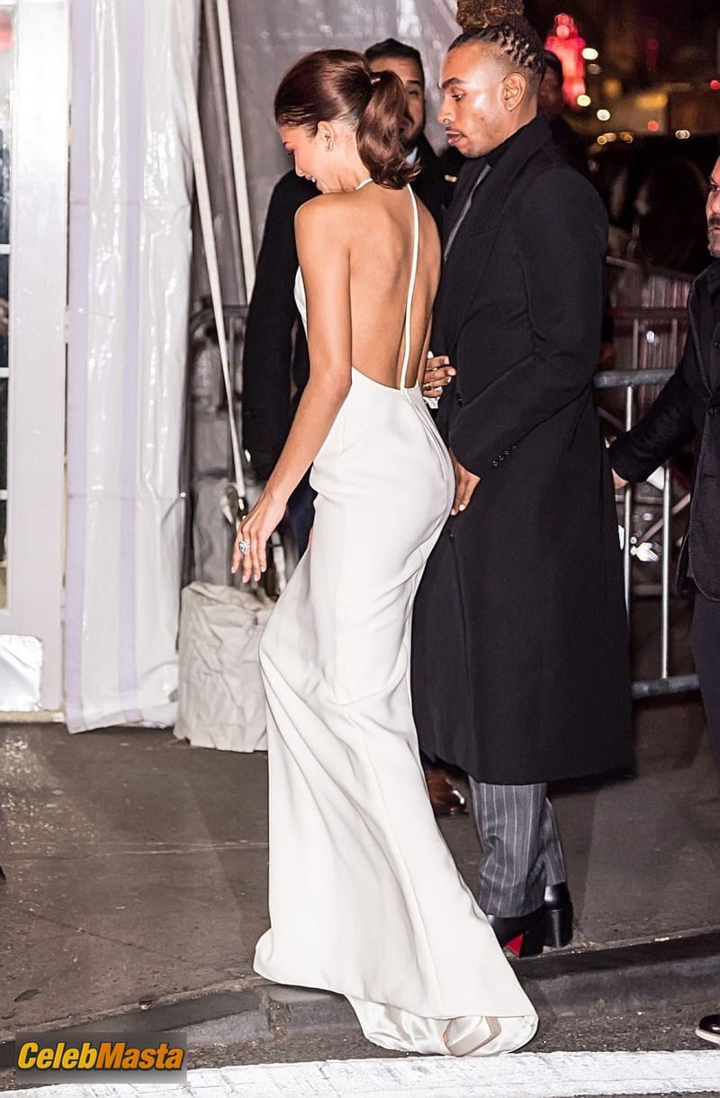 Zendaya Sexy Shines At The Gothams 34th Annual Film Awards In New York Photo Gallery photo 4