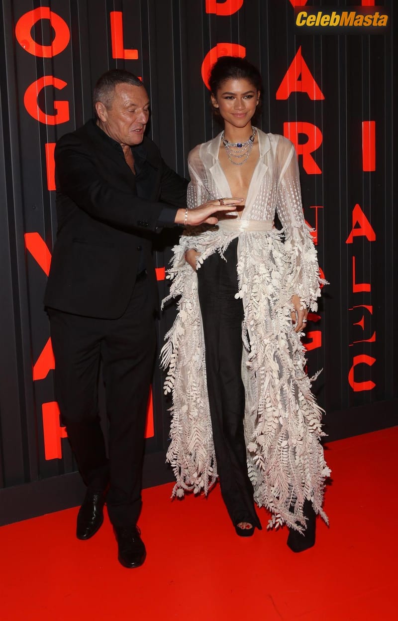 Zendaya Shows in a sexy outfit on the red carpet of the Bvlgari B.zero1 Rock Party Held at Duggal Greenhouse Brooklyn, New York Photo Gallery photo 2