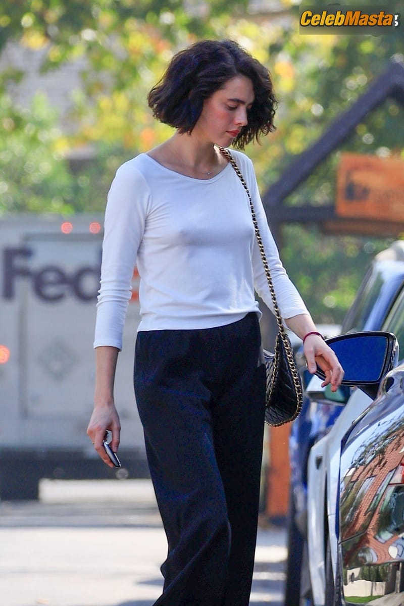 Margaret Qualley Flaunts Her Sexy Figure In West Hollywood Photo Gallery photo 2