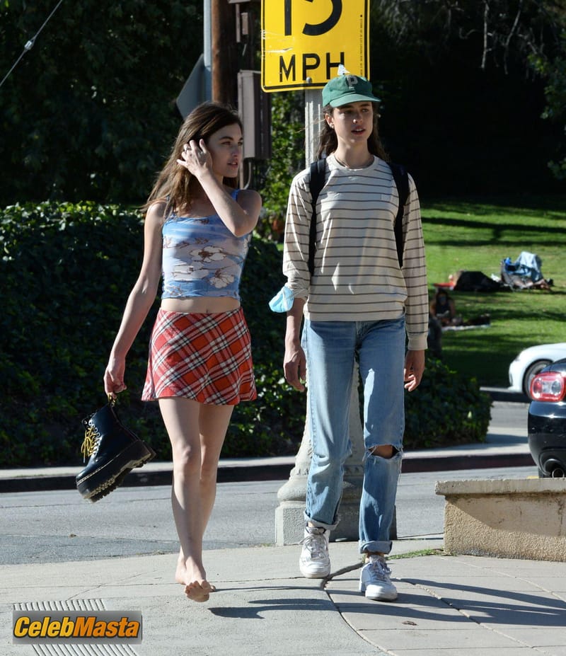 Margaret Qualley showed her tits without a bra at Silverlake in Los Angeles Photo Gallery photo 4