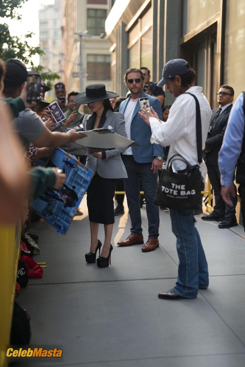Jenna Ortega Sexy Seen Wearing A Sassy Outfit In NYC Photo Gallery photo 2