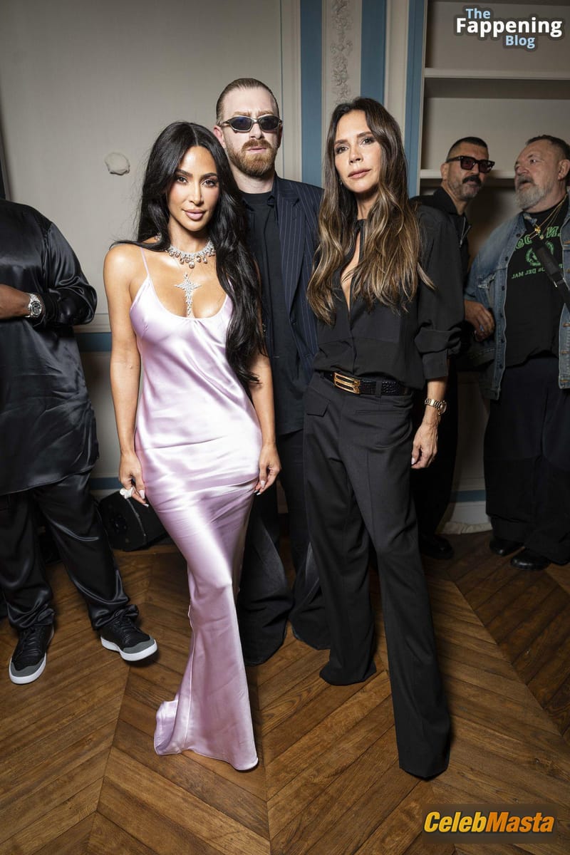 Kim Kardashian Flaunts Her Sexy Boobs At Paris Fashion Week Photo Gallery photo 4