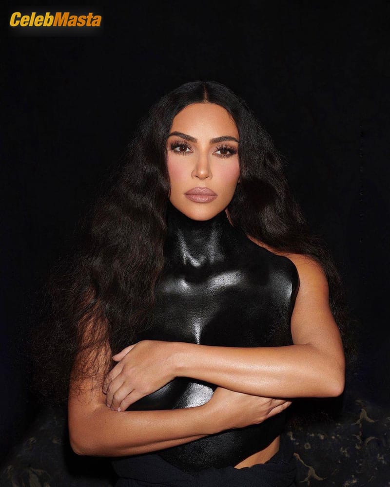 Kim Kardashian And Sexy Magazine Shoot Photo Gallery photo 4