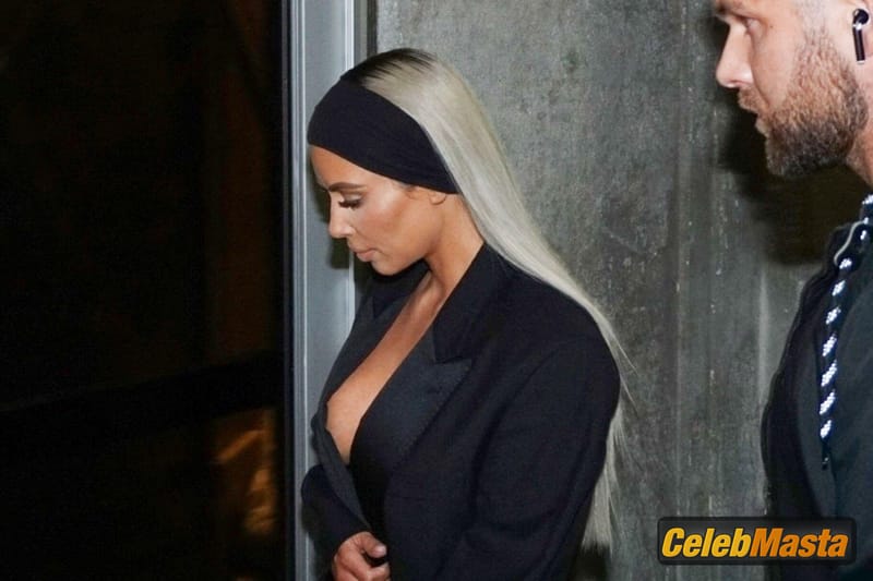 Kim Kardashian Braless at the Create & Cultivate Conference in Downtown Los Angeles Photo Gallery photo 1
