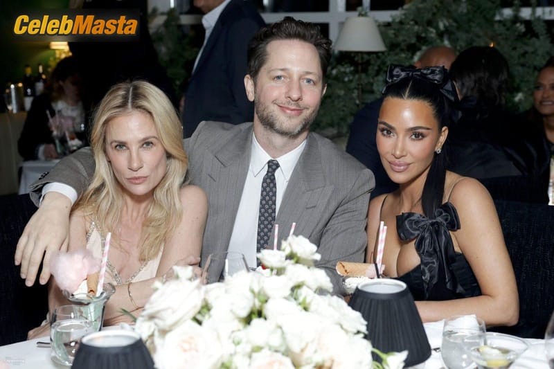 Kim Kardashian Sexy Flaunts Her Hot Cleavage Wearing A Stunning Black Dress At CHANEL Dinner In New York City Photo Gallery photo 3