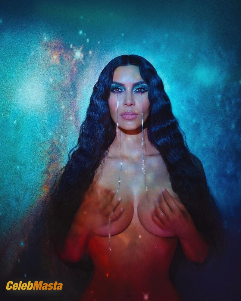 Kim Kardashian Sexy Photoshoot with Hunks photo 4