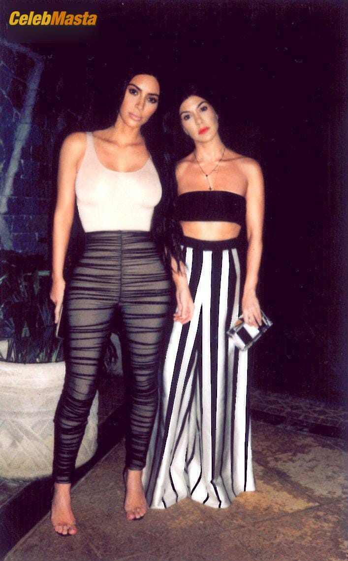 Kim Kardashian Sexy Photos from her personal site photo 4