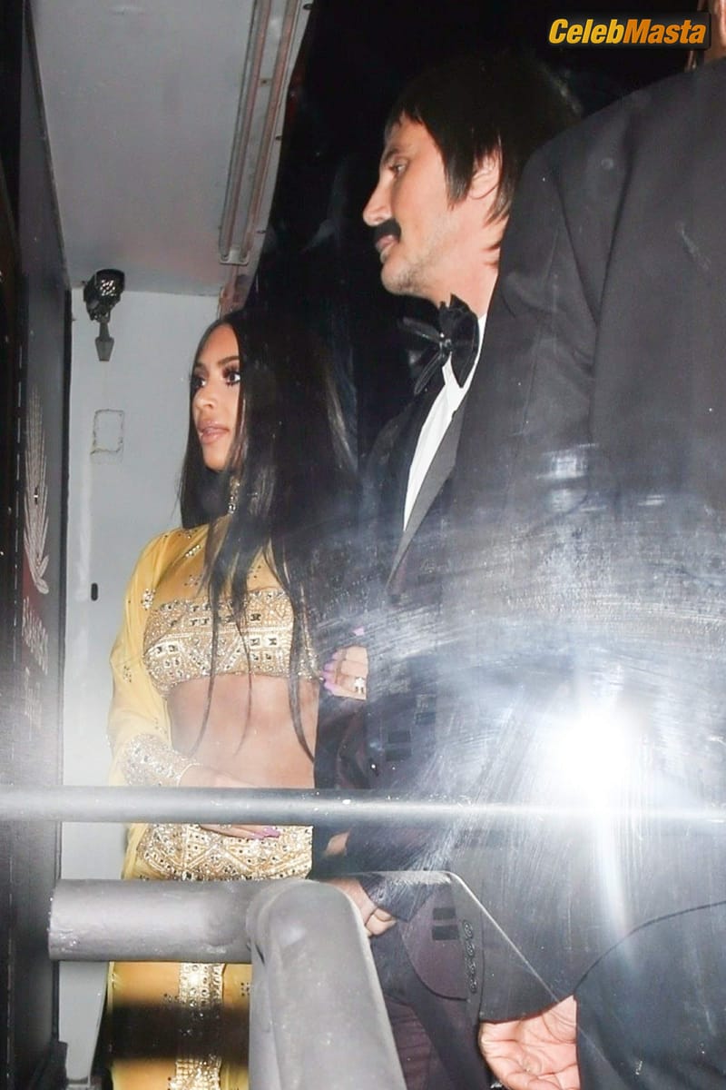 Kim Kardashian Sexy at Tequila Casamigos Annual Halloween Party in Los Angeles Photo Gallery photo 1