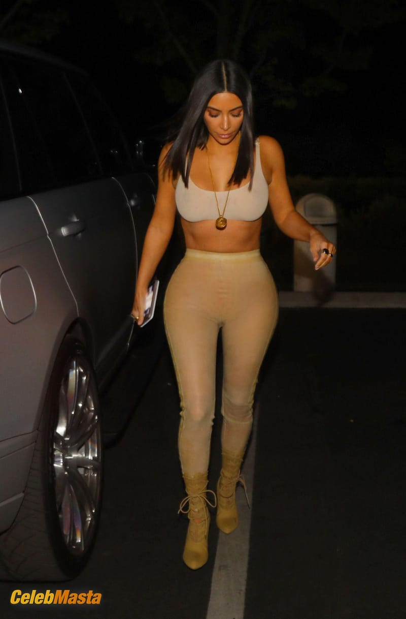 Kim Kardashian Sexy Steps Out in A Top in Los Angeles Photo Gallery photo 4