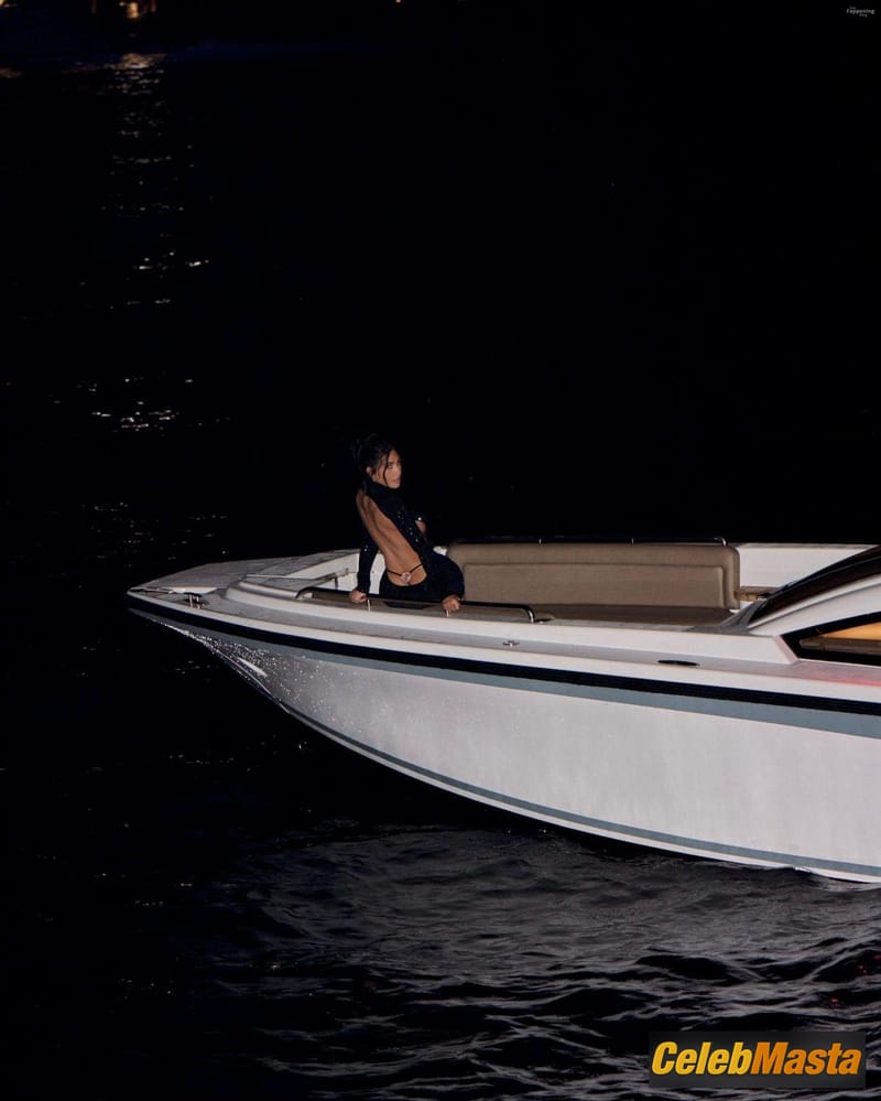 Kim Kardashian Sexy Shows Off Her Hot Sideboob And Booty On A Yacht In Monaco Photo Gallery photo 3