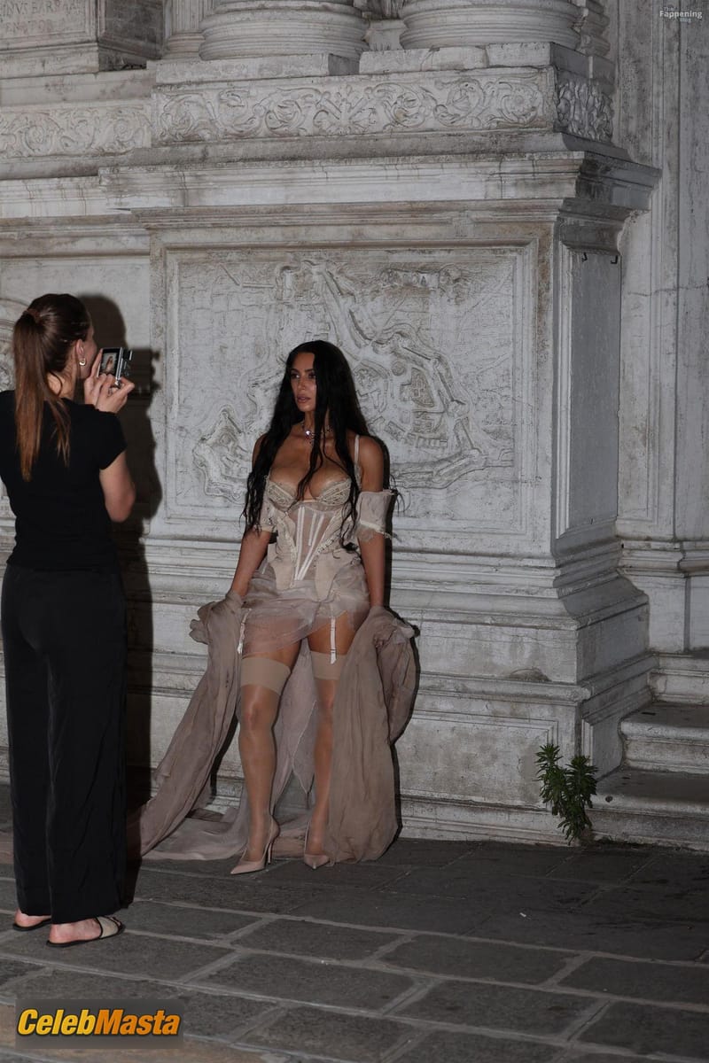 Kim Kardashian Sexy Shows Off Her Famous Boobs In A Sultry Vintage Dress As She Attends To A Pajama Party In Venice Photo Gallery photo 2