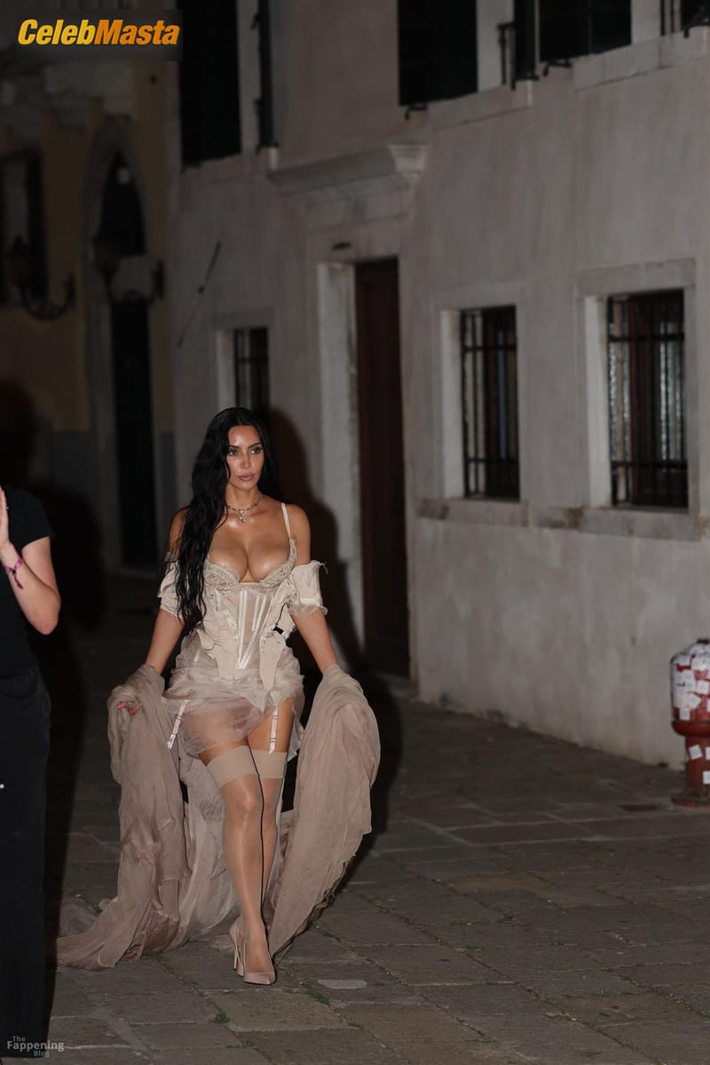 Kim Kardashian Sexy Shows Off Her Famous Boobs In A Sultry Vintage Dress As She Attends To A Pajama Party In Venice Photo Gallery photo 3