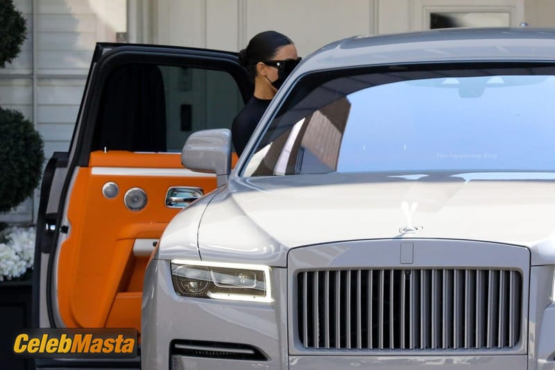 Kim Kardashian Sexy Shows Off Her Curvy Body And Hits Up Epione for Some Pampering In Beverly Hills Photo Gallery photo 4