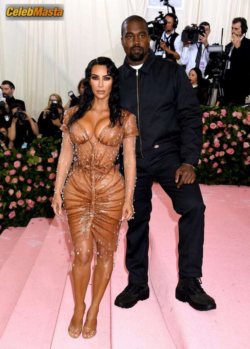 Kim Kardashian Sexy at the 2019 Metropolitan Museum of Art Costume Institute Benefit Gala in New York Photo Gallery photo 3