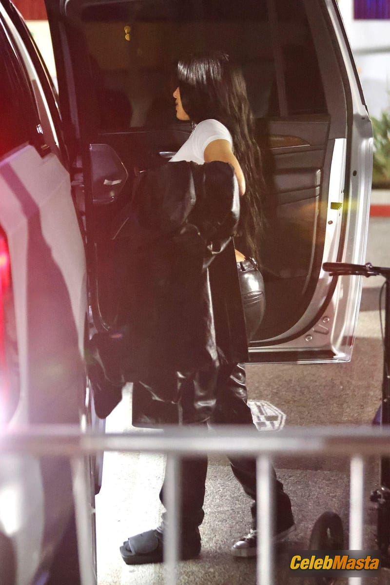 Kim Kardashian Sexy Spotted Showing Off Her Hot Pokies As She Leaves From Billie Eilish Concert In Inglewood Photo Gallery photo 4