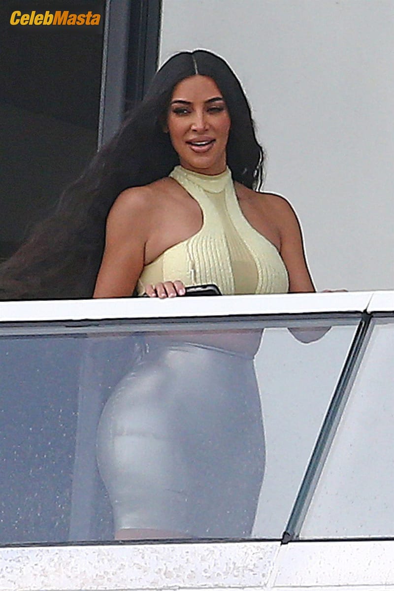 Kim Kardashian with Kanye West expecting baby No. 4 via surrogate Photo Gallery photo 3