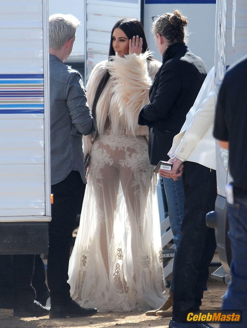 Kim Kardashian White Dress Without Panties On the Set of ‘Ocean’s Eight’ in Los Angeles Photo Gallery photo 1