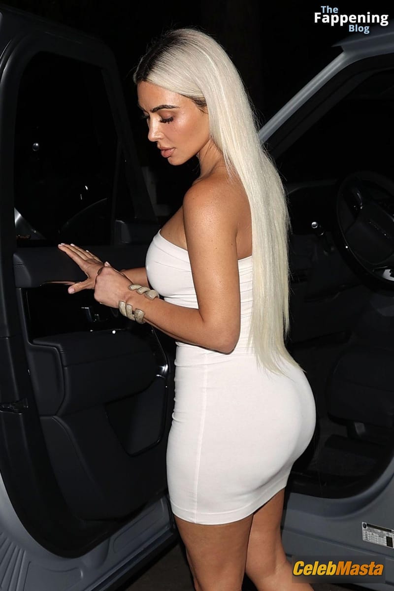 Kim Kardashian Sizzles In Sexy Skims: Calabasas Office Outfit Photo Gallery photo 2