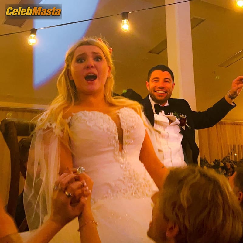 Abigail Breslin At Her Wedding Photo Gallery photo 1