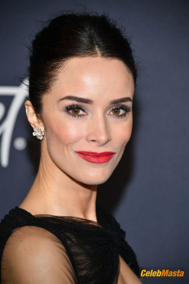 Abigail Spencer at the 21st Annual InStyle and Warner Bros. Golden Globes After Party held at Beverly Hilton Hotel Photo Gallery photo 2