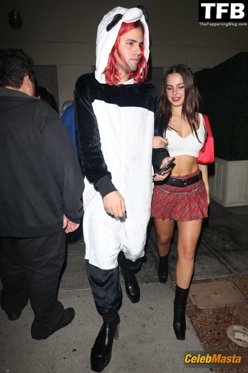 Addison Rae Sexy Seen Showing Off Her Hot Legs At A Party In Los Angeles Photo Gallery photo 3