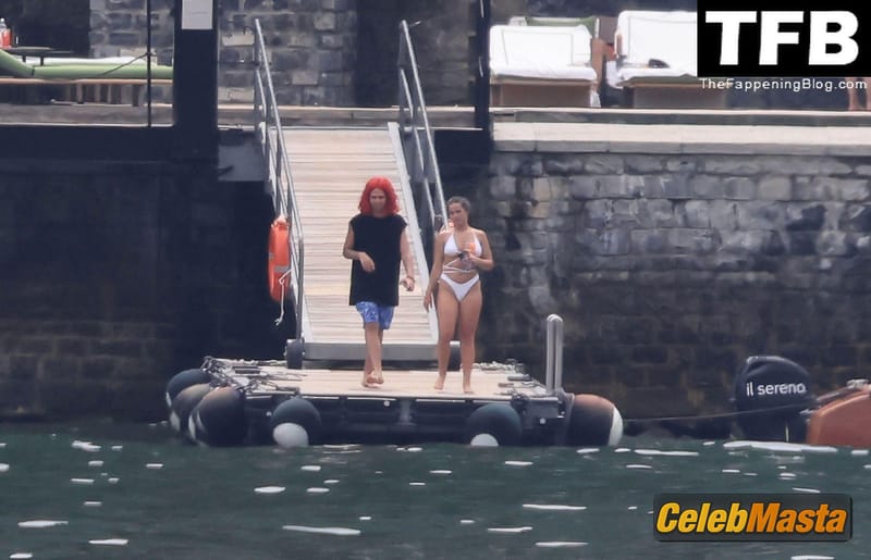 Addison Rae Sexy Seen Showcasing Her Hot Bikini Body Alongside Omer Fedi At Sereno Resort Photo Gallery photo 3