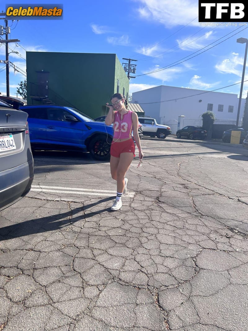 Addison Rae Sexy Seen Flaunting Her Hot Legs And Ass Wearing Red Shorts In West Hollywood Photo Gallery photo 2