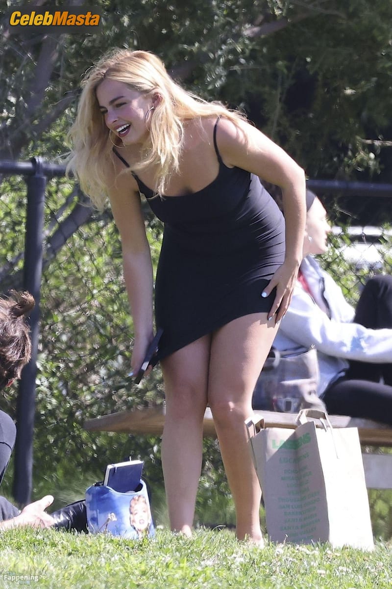 Addison Rae Sexy Spotted Showing Off Her Stunning Legs In A Hot Sheer Mini Dress At A Park In Los Angeles Photo Gallery photo 1