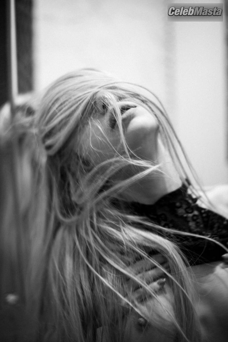 Alexandra Smelova photographed by Semen Ereshko Photo Gallery photo 2