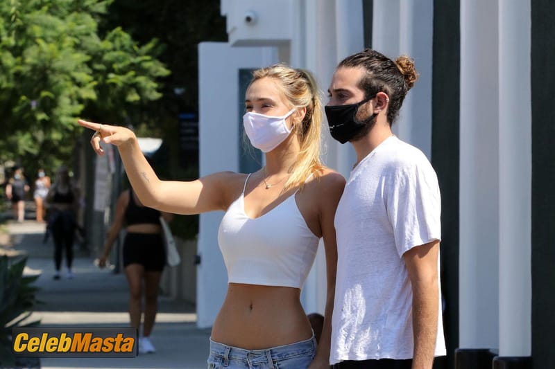 Alexis Ren at the farmers market on a hot, sunny Sunday (August 2020) Photo Gallery photo 3