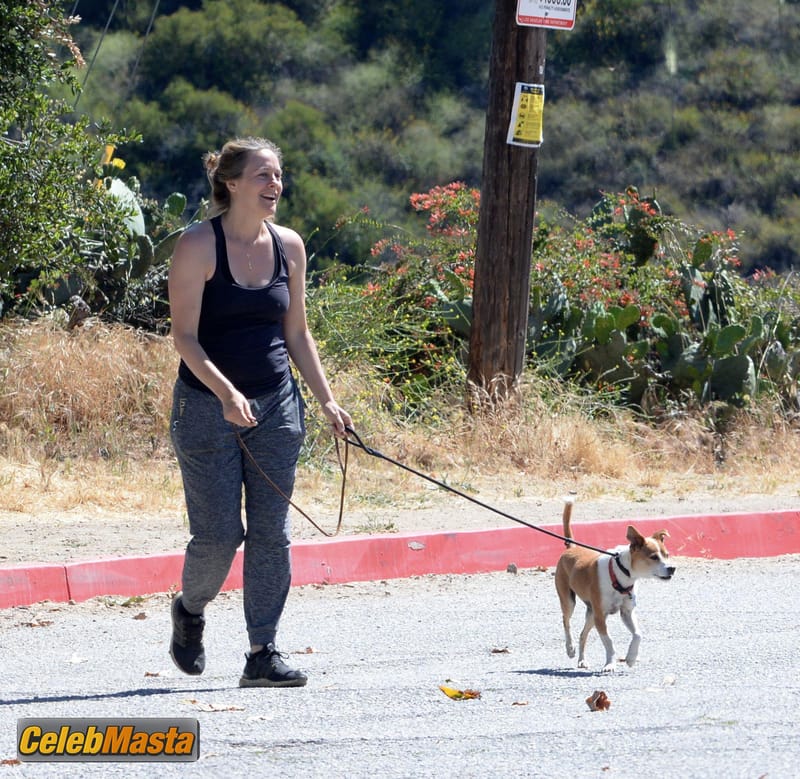 Alicia Silverstone pictured out for a hike in Los Angeles Photo Gallery photo 3