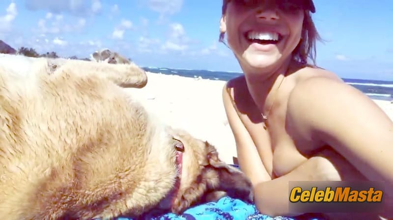 Alexis Ren Topless Photos in December 2016 photo 4