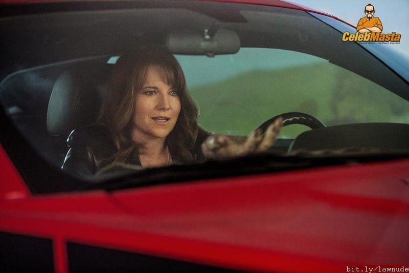 Lucy Lawless Photo Gallery photo 2