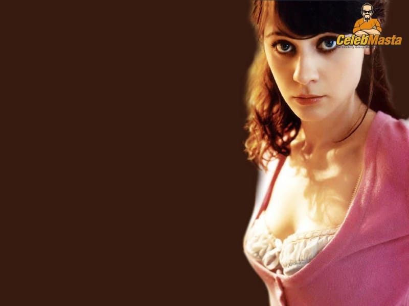 Zooey Deschanel Photo Set photo 4