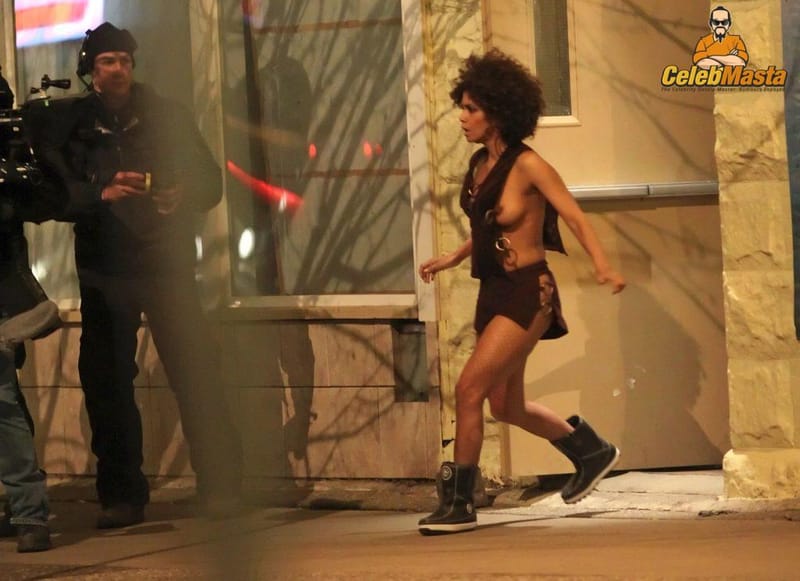 Photo Gallery: Halle Berry photo 4