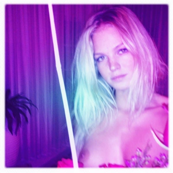 Erin Heatherton Photo Collection photo 4