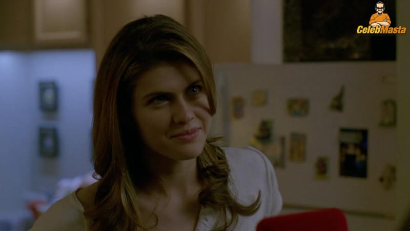 Photo Gallery: Alexandra Daddario photo 2