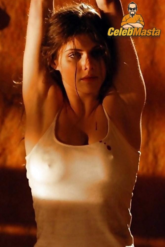 Alexandra Daddario Pics Gallery photo 3