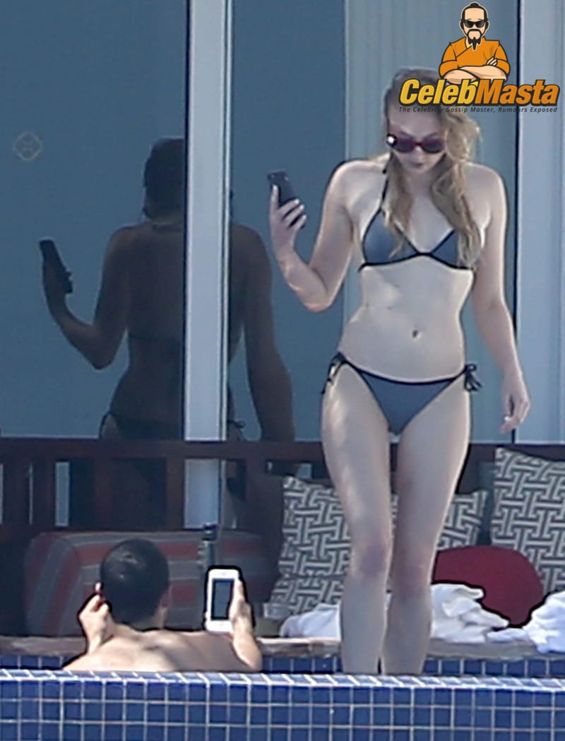 Sophie Turner Photo Collection photo 3