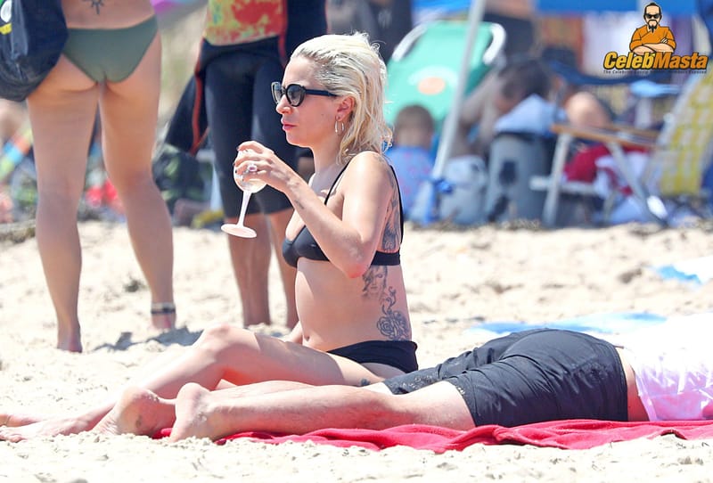 Lady Gaga Photo Gallery photo 1