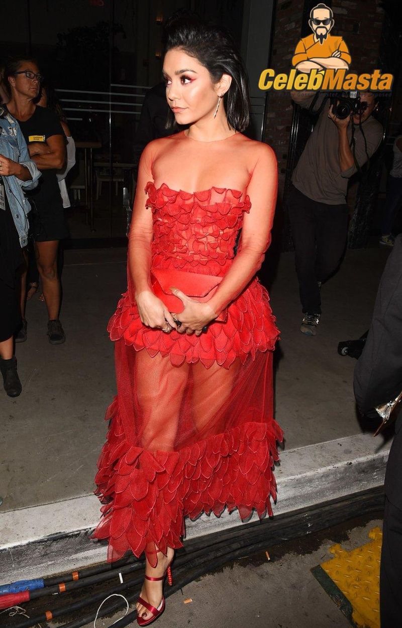 Vanessa Hudgens Photo Collection photo 2